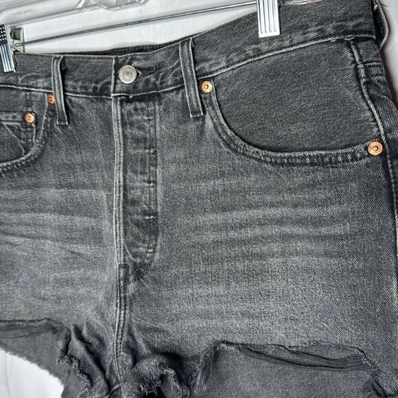 Levi’s 501 Charcoal Grey Denim Raw Hem High Rise Button Fly Shorts. Size 31. - Picture 2 of 11